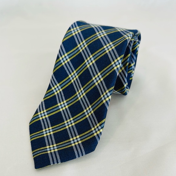 Seaward & Stearn Other - Seaward & Stearn London - Classic Navy Plaid Tie